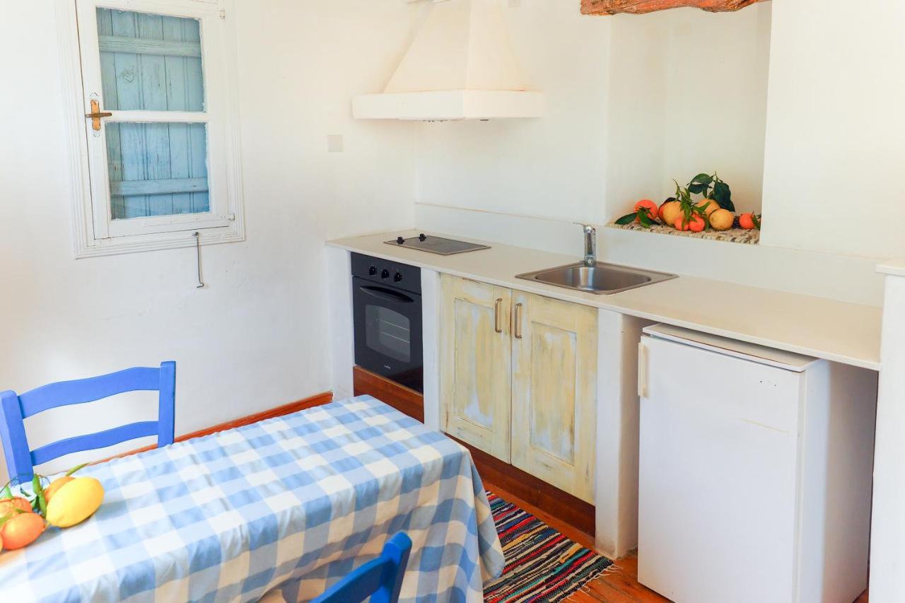 Cyprus Villages Hotel & Restaurant - Central Location - Bed & Breakfast - With Access To Pool And Stunning Views Tochni Exteriér fotografie