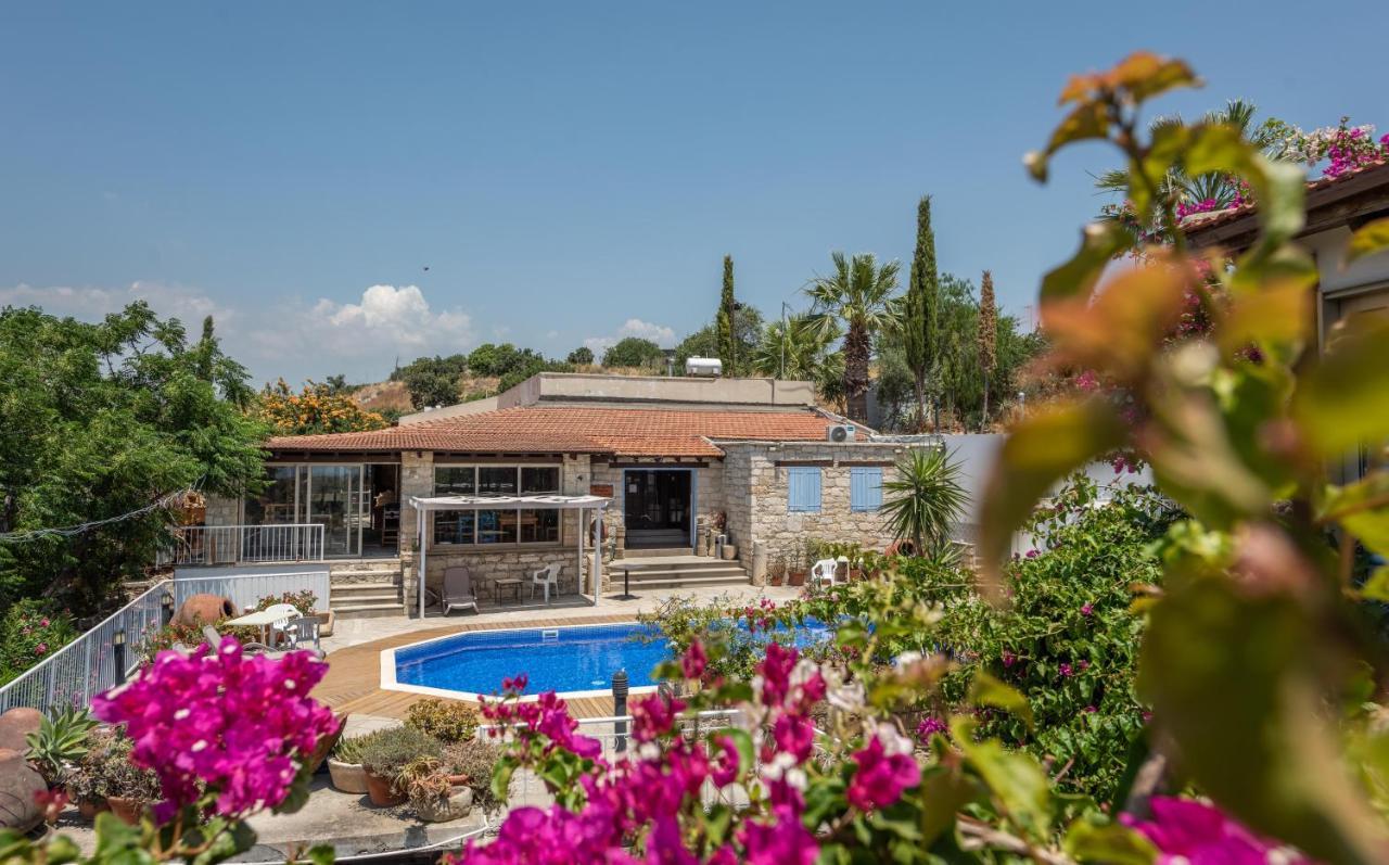 Cyprus Villages Hotel & Restaurant - Central Location - Bed & Breakfast - With Access To Pool And Stunning Views Tochni Exteriér fotografie