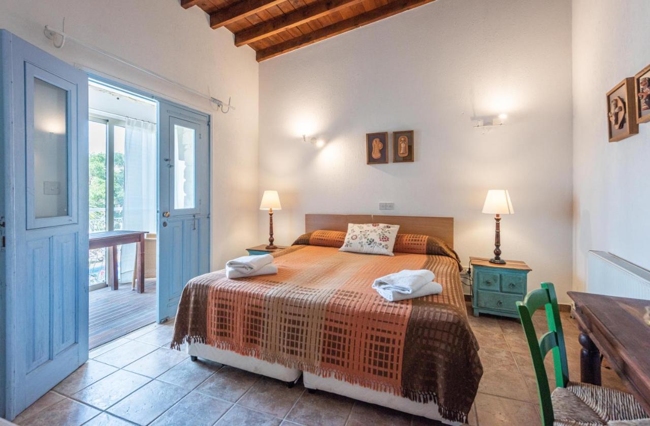 Cyprus Villages Hotel & Restaurant - Central Location - Bed & Breakfast - With Access To Pool And Stunning Views Tochni Exteriér fotografie