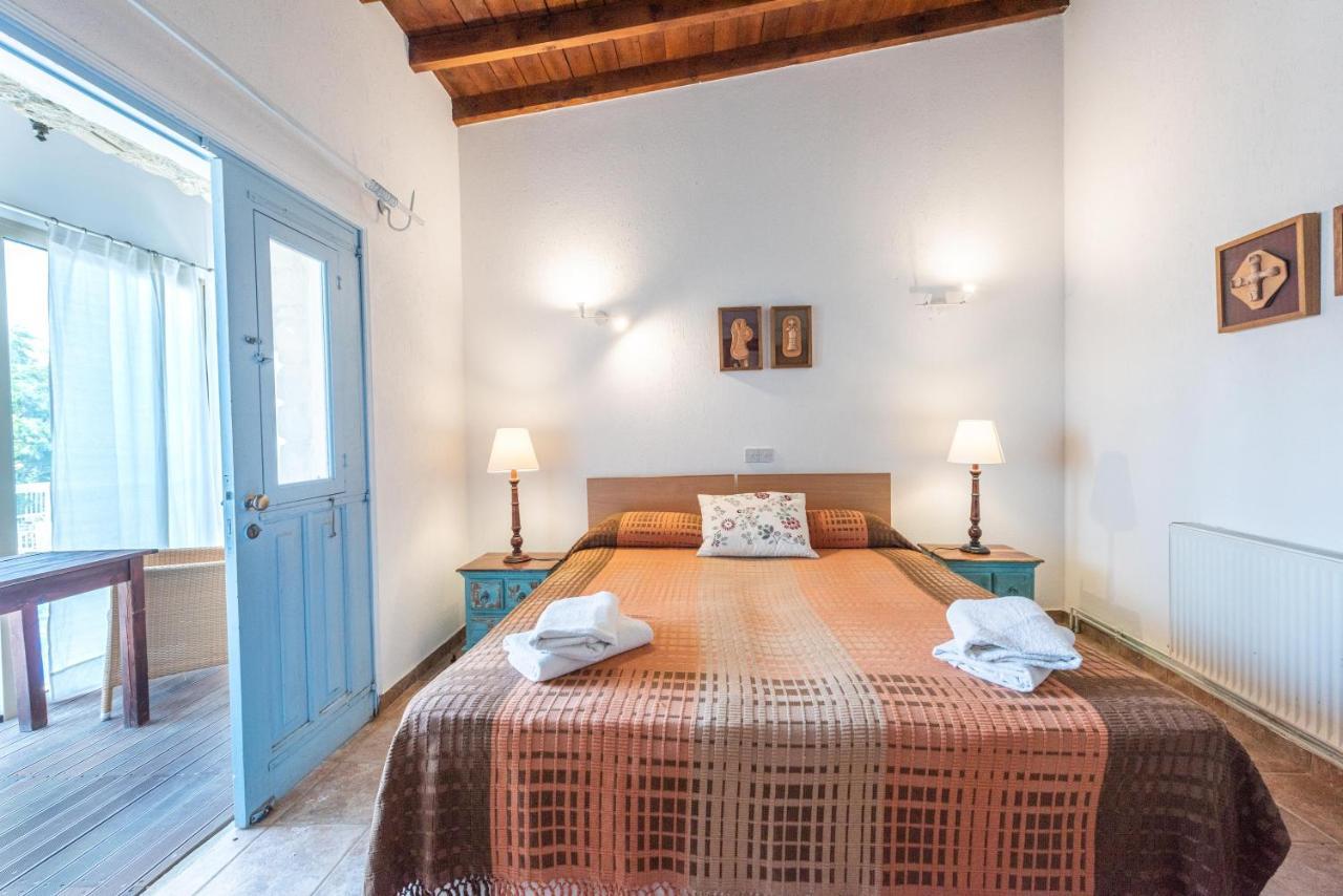 Cyprus Villages Hotel & Restaurant - Central Location - Bed & Breakfast - With Access To Pool And Stunning Views Tochni Exteriér fotografie